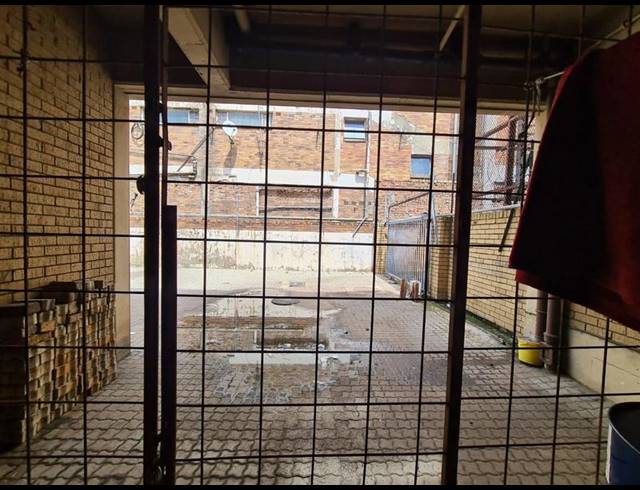 BUSINESS FOR SALE IN VEREENIGING CENTRAL